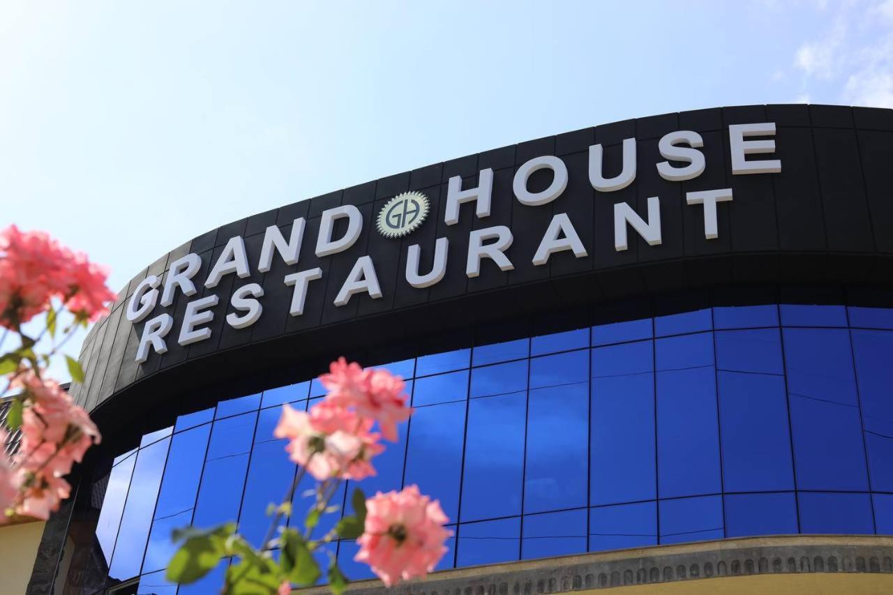 Grand Hotel Kapan, Armenia 外观 照片