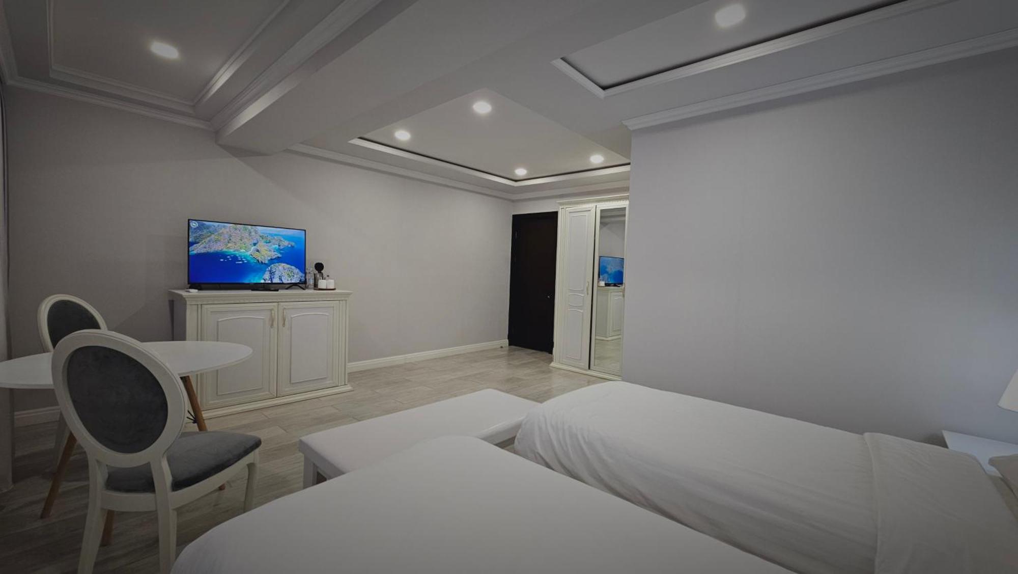 Grand Hotel Kapan, Armenia 外观 照片